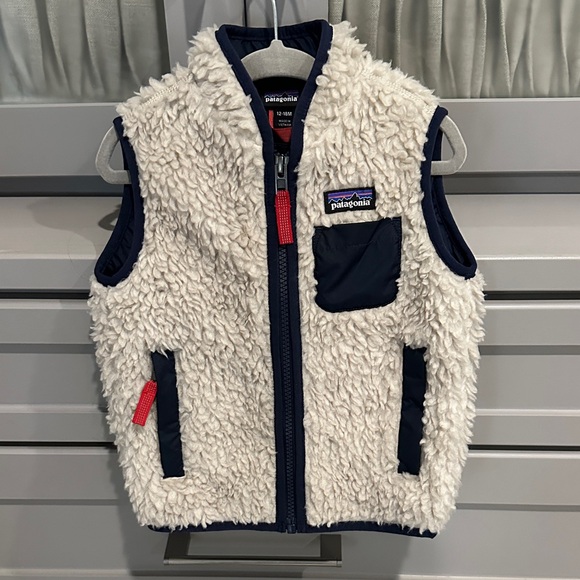 Toddler Patagonia Cream and Navy Fleece Vest